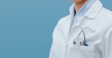 profesyonel doktor stetoskop ile  