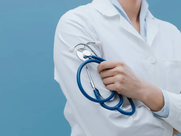 Medico professionista femminile — Foto Stock