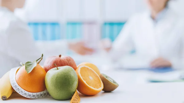 Professional Nutritionist Meeting Patient Office Healthy Fruits Tape Measure Foreground — Stock Photo, Image