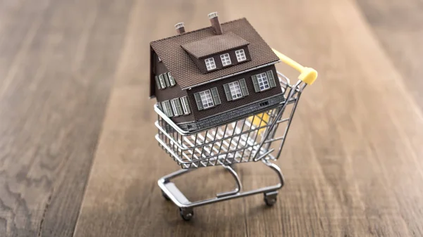 Comprare una nuova casa — Foto Stock