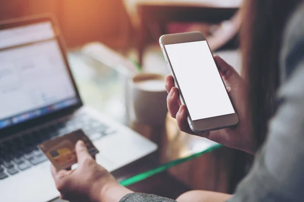 Cep telefonu ve teknoloji kadar alay