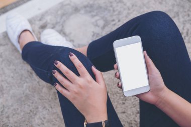 Akıllı telefonu alay