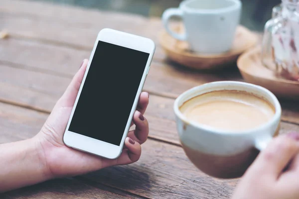 Akıllı telefon alay