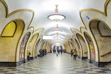 Vitray pencere 14 Kasım 201 Novoslobodskaya istasyonu