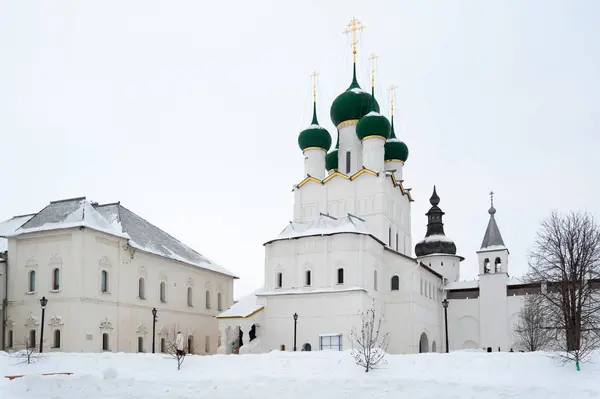 Cathédrale St. John's au Kremlin. La Russie. Temps d'hiver . — Photo