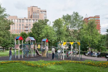Çocuk Bahçesi Aralık ayaklanma Park 5.07.2017