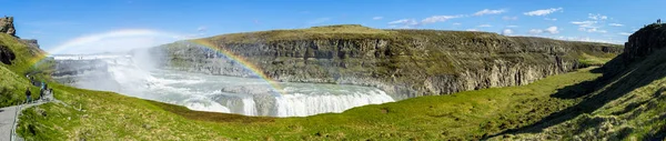 Panoramiczny widok na wielki wodospad Gullfoss, Islandia — Zdjęcie stockowe