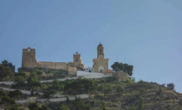 Widok na zamek w mieście Cullera, Valencia, Hiszpania — Zdjęcie stockowe