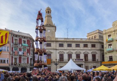Reus, İspanya - 23 Nisan 2017: Castells performans.