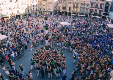 Reus, İspanya - 17 Haziran 2017: Castells, bir castell geleneksel olarak festivaller Catalonia içinde yerleşik bir insan kulesi performanstır.