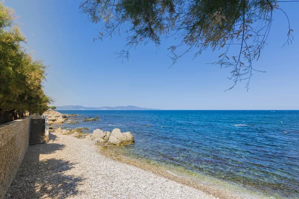 Costa Brava, İspanya'nın kayalık plaj