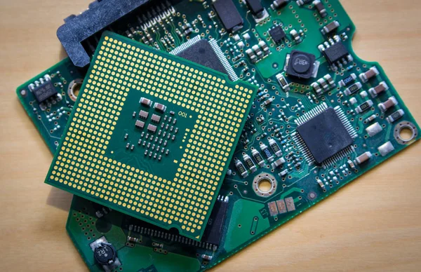 Technische achtergrond met computer processoren Cpu concept blauwe printplaat textuur — Stockfoto