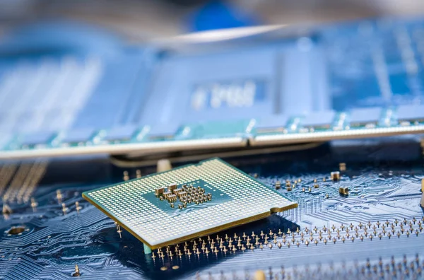 Computer cpu or central processor unit chip on mainboard — Stock Photo, Image