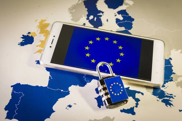Padlock over a smartphone and EU map, GDPR metaphor — Stock Photo, Image