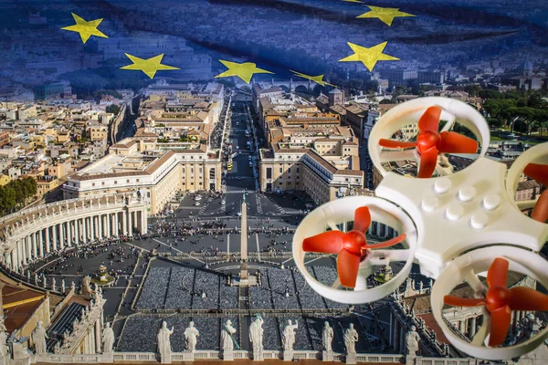 Roma ve Vatikan Şehri üzerinde uçan mini casus uçak — Stok fotoğraf