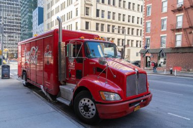 New York - Usa. Kasım 2019: Coca-Cola kamyonu
