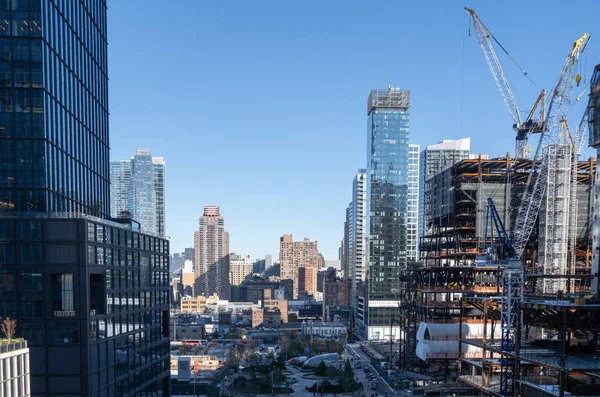 Vista do grande empreendimento de construção no Hudson Yards em Manhattan . — Fotografia de Stock