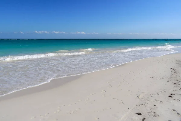 チュルムカリブ海と熱帯のビーチ — ストック写真