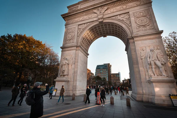 El arco en Washington Square Park, Greenwich Village, Manhattan, Nueva York . —  Fotos de Stock