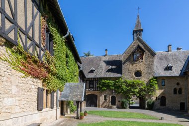 Belçika Ardennes ünlü Orval Manastırı
