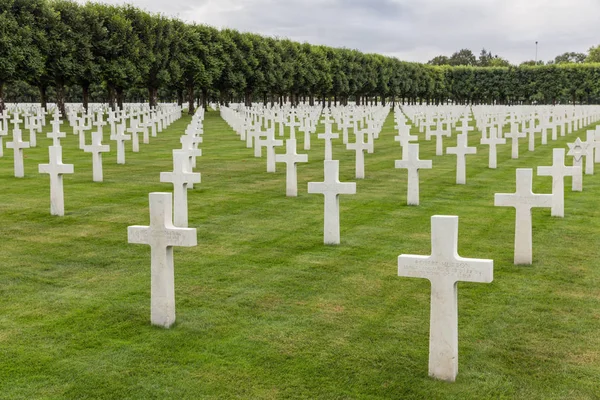 Soldados del cementerio americano de la Primera Guerra Mundial que murieron en la batalla de Verdún —  Fotos de Stock