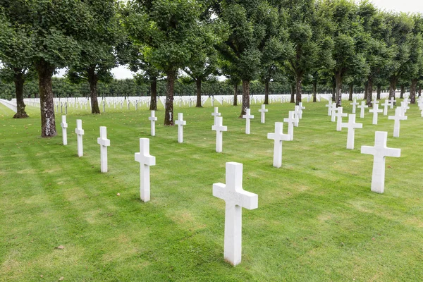 Soldados del cementerio americano de la Primera Guerra Mundial que murieron en la batalla de Verdún —  Fotos de Stock