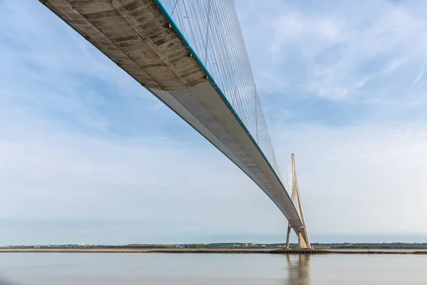 Pont de Normandie over river Seine in France — 图库照片