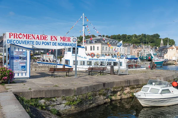 Harbor of historic French city Honfleur with landing-stage launch — Stock Photo, Image