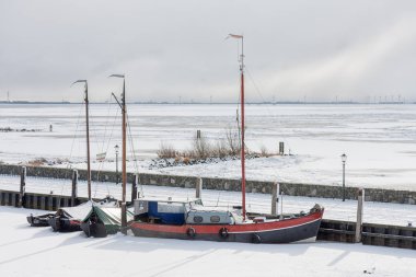 Buz Dutch Harbor tarafından tuzağa gemi Balık tutma