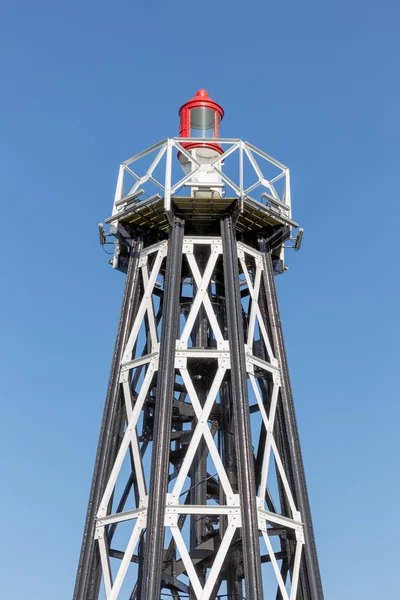 Dutch lighthouse at entrance of harbor Enkhuizen, — Stock Photo, Image