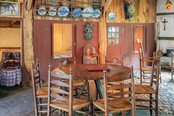 Dutch outdoor heritage museum with interior old farmhouse — Stock Photo, Image