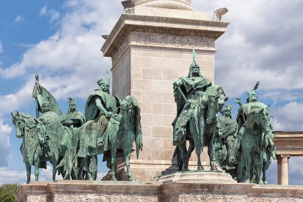 Будапешт, Венгрия. Площадь Героев, мемориал Хосок Тере или тысячелетие — стоковое фото