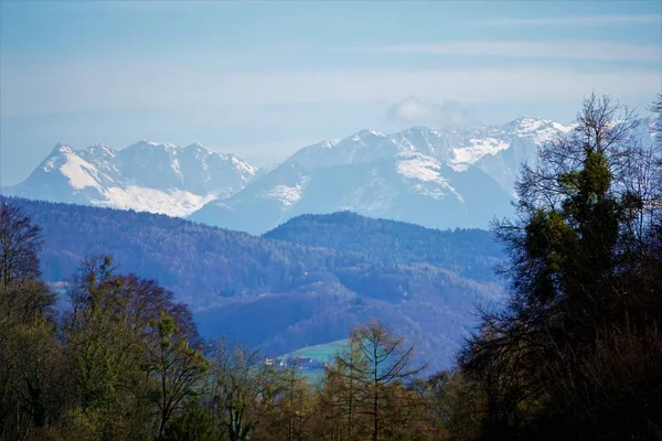 Panoramablick auf die alpen bei salzburg — Stockfoto