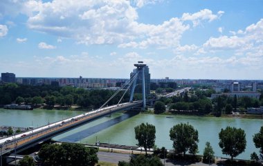 Bratislava, Tuna ve ufo Köprüsü üzerinden panoramik görünüm