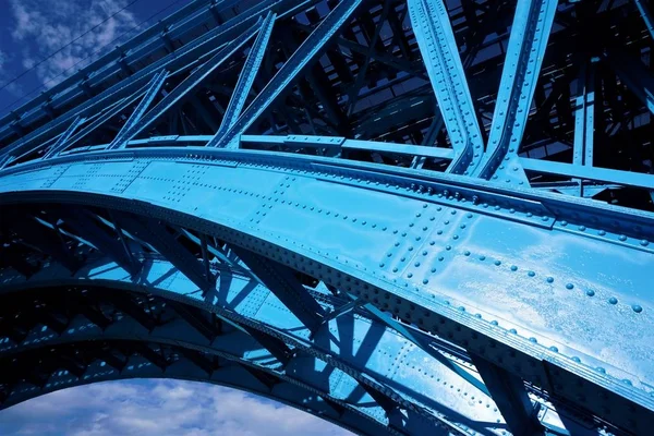 Close-up de ponte azul em Maribor, Eslovénia — Fotografia de Stock