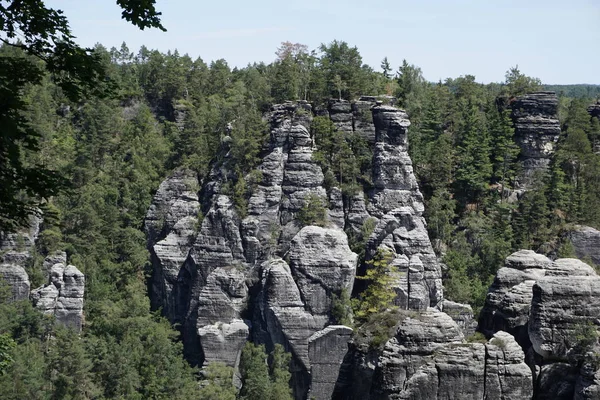 Sandsteinformationen in der Sächsischen Schweiz, Deutschland — Stockfoto