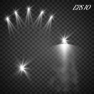 Ekose arka planda izole edilmiş sahne ışıklandırması için gerçekçi vektör parlak projektörleri seti. Özel ışık efektleri koleksiyonu