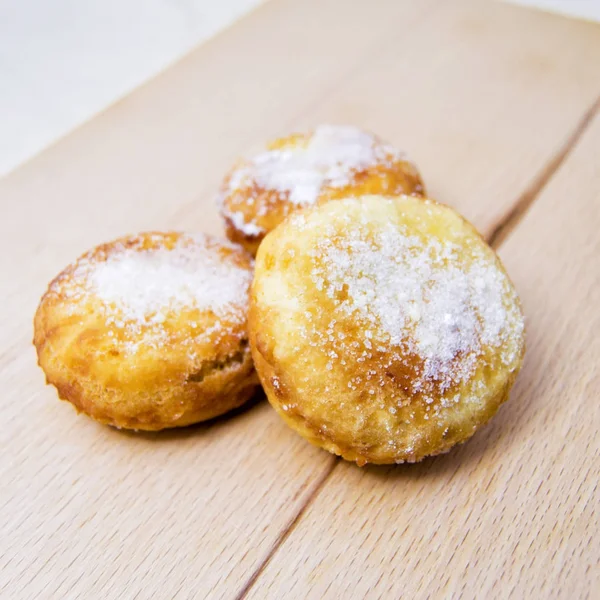 Donut de castanha saboroso frito (castanea sativa - fagaceae). para o conceito de alimento — Fotografia de Stock