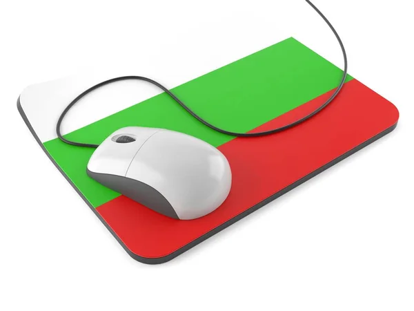 Ratón de ordenador con almohadilla del ratón en bandera bulgara —  Fotos de Stock