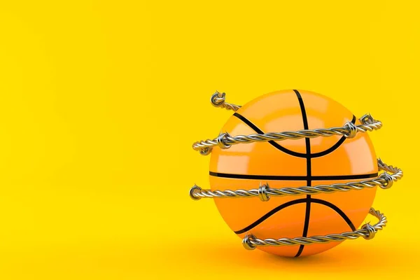 Piłka do koszykówki z drutem kolczastym — Zdjęcie stockowe