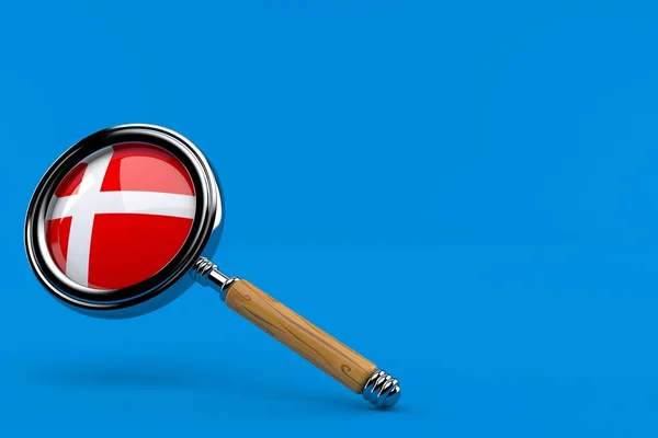 Lupe mit dänischer Flagge — Stockfoto