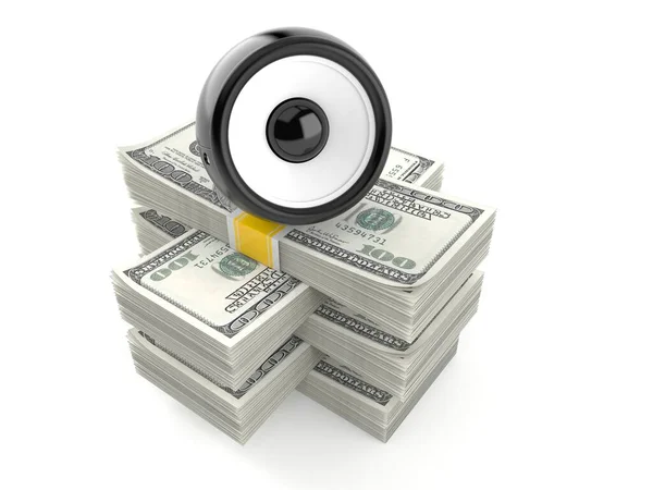 Audio speaker op stapel geld — Stockfoto