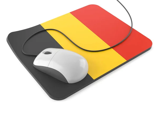 电脑鼠标与鼠标垫在伯利兹国旗隔离在白色背景 3D说明 — 图库照片