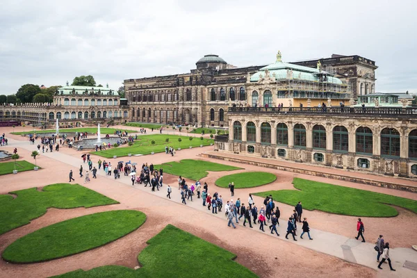 Zwinger Palace em Dresden, Alemanha — Fotografia de Stock