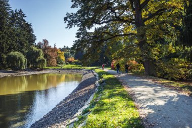 Pruhonice Chateau ve Çek Cumhuriyeti'nde Park