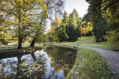 Pruhonice Chateau ve Çek Cumhuriyeti'nde Park