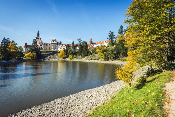 Pruhonice Chateau ve Çek Cumhuriyeti'nde Park