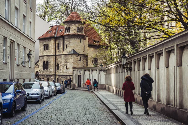 Klausová synagoga v židovské čtvrti v Praze, Česká republika — Stock fotografie