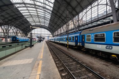 Prag merkez tren istasyonu
