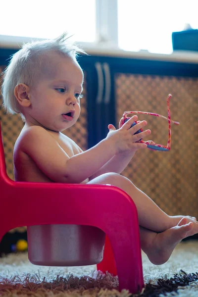 picture of candice swanepoel naked pussy stock photos of babies peeing